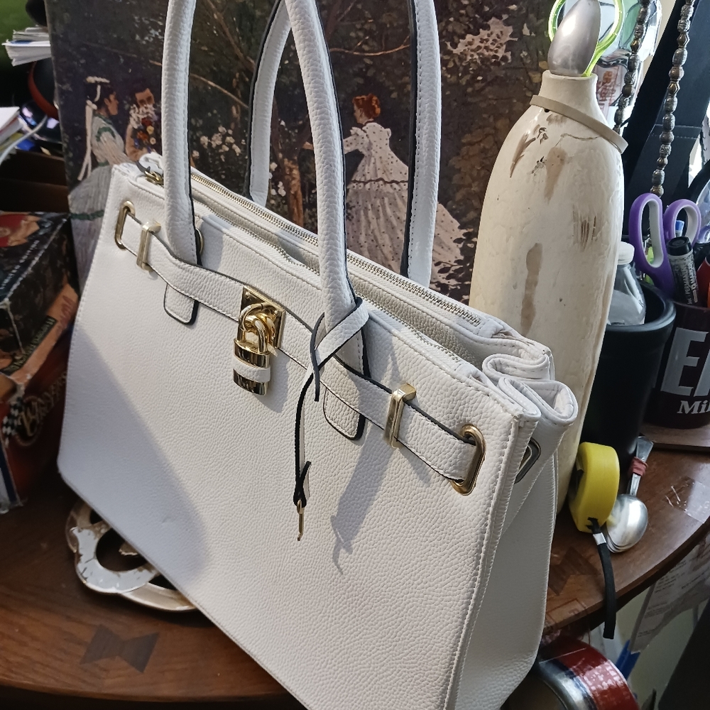 Dasein👜Leather Satchel Bag Gold Hardware,Leather Bag,Lock & 🔑 - Picture 14 of 16